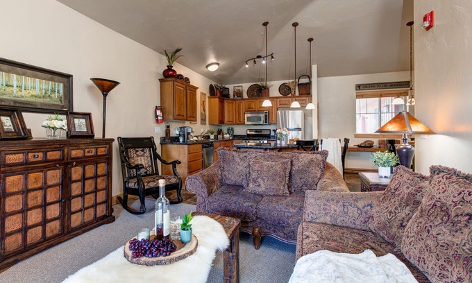 Bear Hollow Village Condo | Enjoy Luxury Community Amenities, Pet-friendly & Free Shuttle- Near Utah Olympic Park!