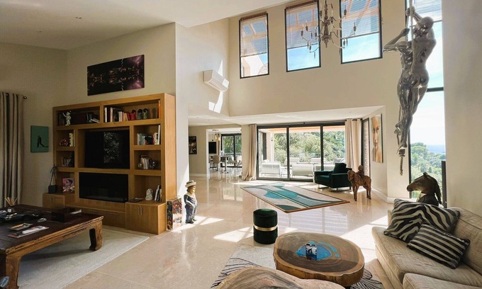 California - Pezou Villa | "Enjoy" : Luxury for 10 at 2km from Palais/Croisette