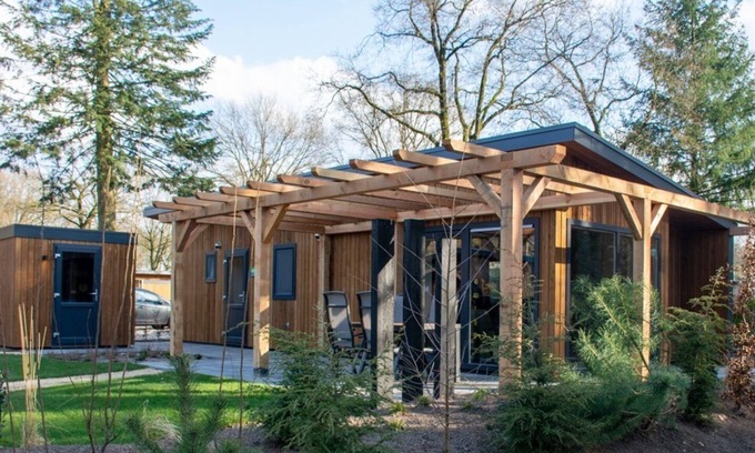 Wekerom House | Enjoy nature and wellness facilities in the garden to the fullest!