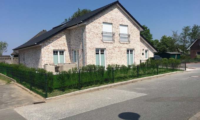 Westerdeichstrich Apartment | Enjoy your dream vacation in a 72 sqm 3 room 4 * new building FW-DG