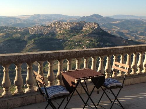 Enna Bed & Breakfast | Enna Inn Centro
