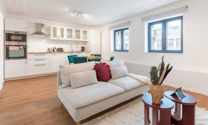 Quartier des Libertes - Vrijheidswijk Apartment | Enseignement I - Two Bedroom Apartment, Sleeps 4