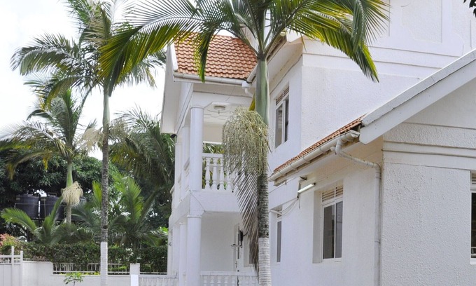 Entebbe Villa | Entebbe's Premier Vacation Home—Sleeps 14+ with Lake Victoria view