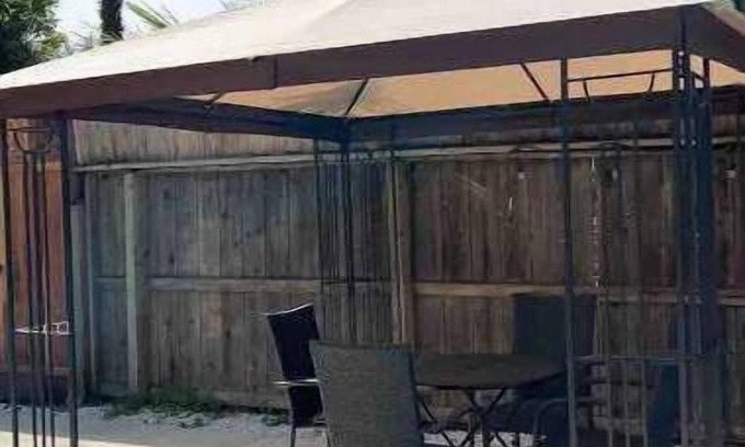 Modesto House | Entire 3 BR & 2 BA house for business and family