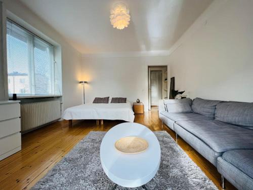 Enskede Gard Apartment | Entire Apartment Stockholm