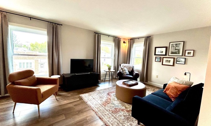 Rollingstone Apartment | Entire cozy Rollingstone apt in Mississippi Valley, just 10 min from Winona!