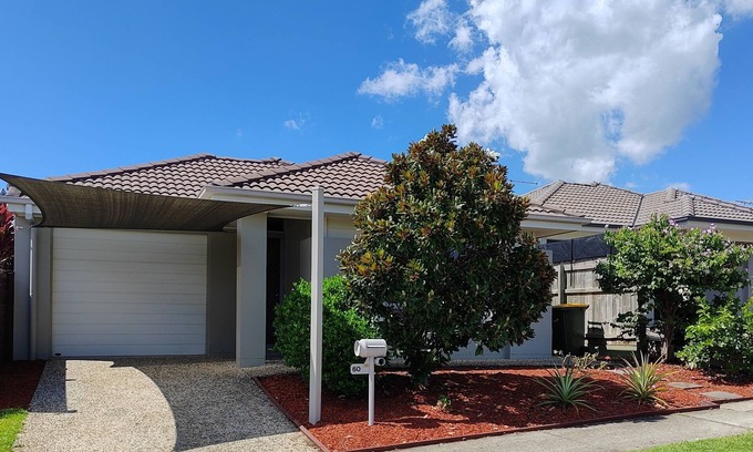 Griffin House | Entire house near North Lakes, Brisbane, Qld