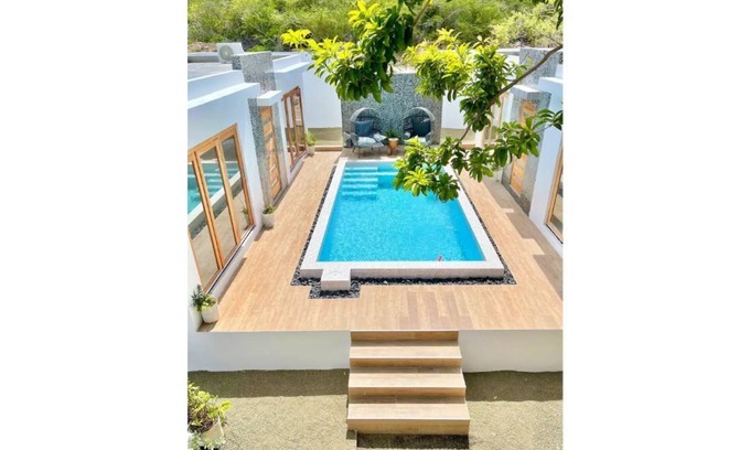 Willemstad House | Entire Resort with Pool, open Air Shower & Bath