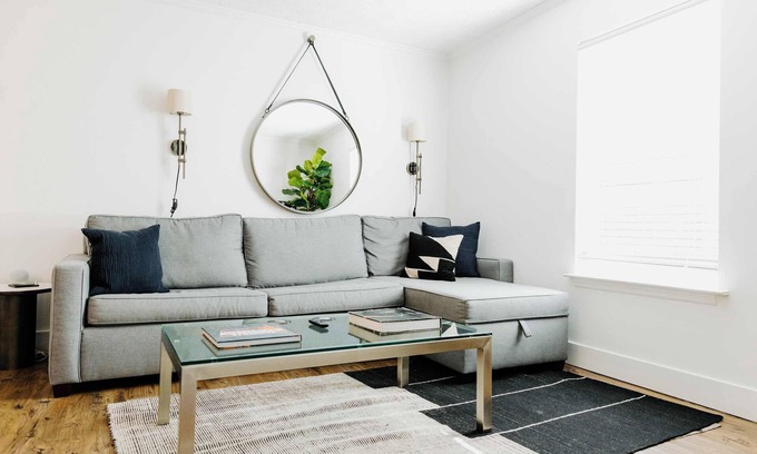 Music Row Apartment | Entire Top Floor of Suites of the Vinyl Sleeps 16 On Music Row