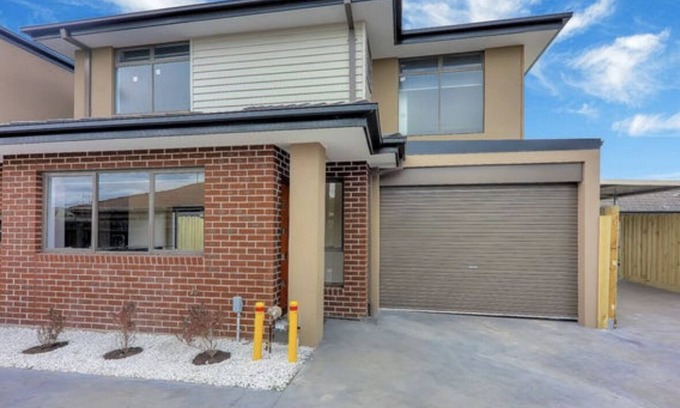 Broadmeadows House | Entire two bedroom Beautiful Townhouse
