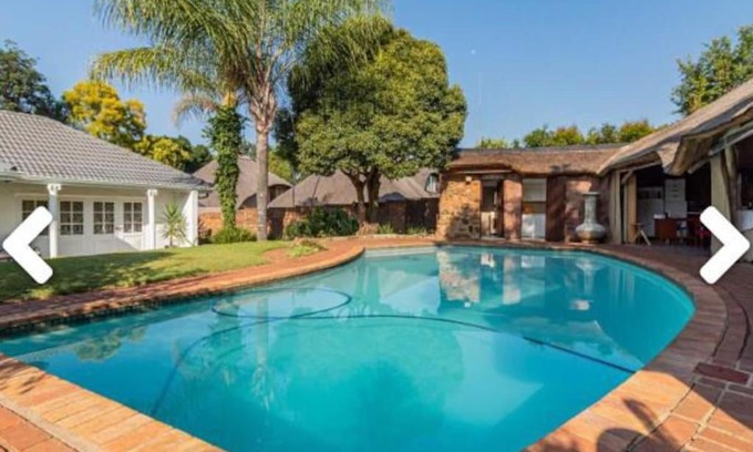 Pretoria Villa | Entire Villa in Secured Estate near Menlyn Maine