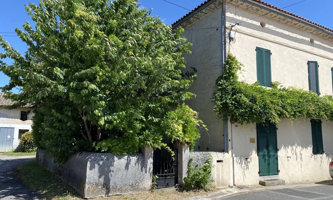 Saint-Androny House | Entre Braud Saint-louis et Blaye, une Maison Comme une Parenthèse