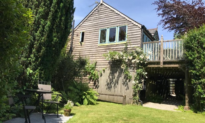 Porkellis House | Enys Boathouse