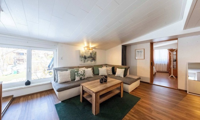 Altaussee Apartment | Enzian Apartment | Sauna | Parking | Kitchen