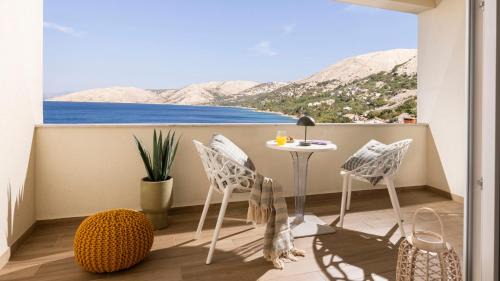 Stara Baska Bed & Breakfast | Eola Leisure Rooms