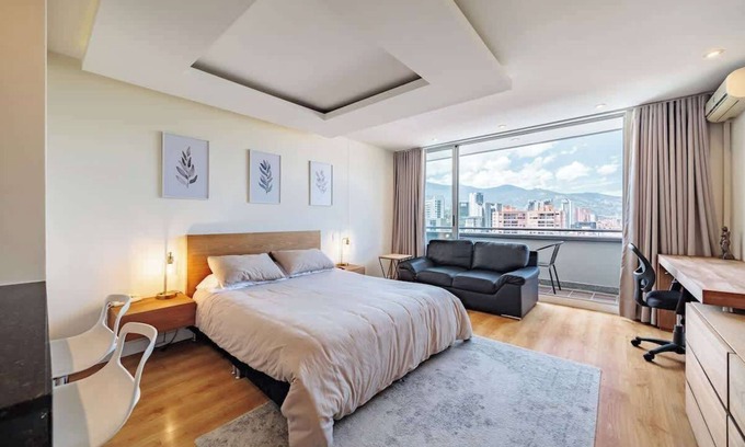La Aguacatala Apartment | |EP| Modern Loft W/AC, Workspace, and Scenic Views