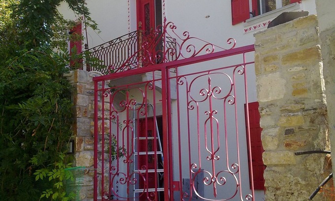 Horto Apartment | Epavli Sofia Horto 5min walk to the sea, ground floor apartment