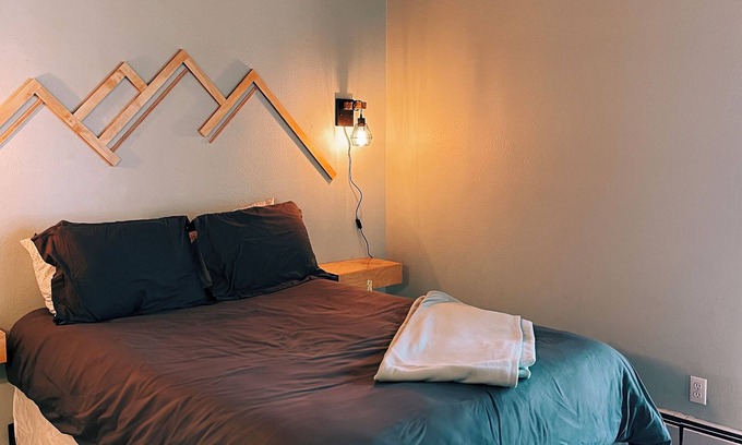 Wildernest Condo | Epic Colorado adventure in a remodeled 2 bedroom condo