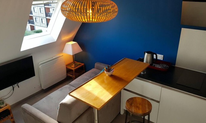 Cabourg Apartment | Equipped apartment on the edge of Cabourg Beach