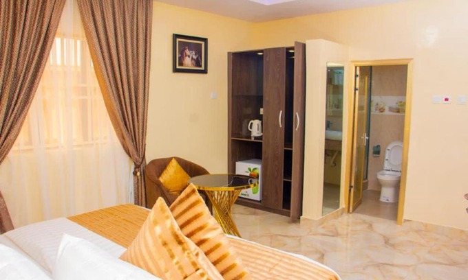 Opebi Apartment | ERiTH APARTMENT & SUITES