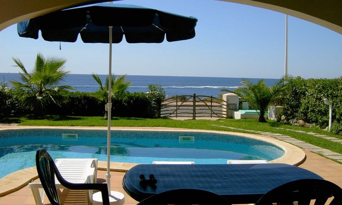Cala'n Bosch Villa | Top location Menorca - beautiful villa by the sea