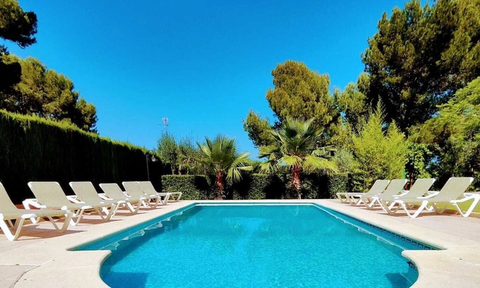 Montserrat Villa | Beautiful house with swimming pool