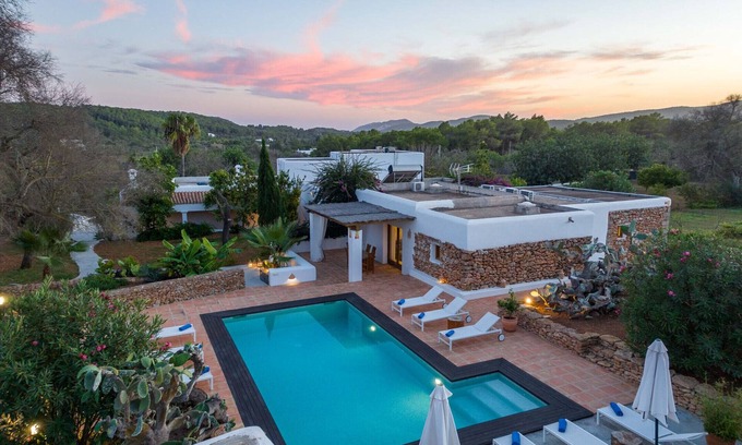 Sant Carles de Peralta Cottage | CAN WHITE