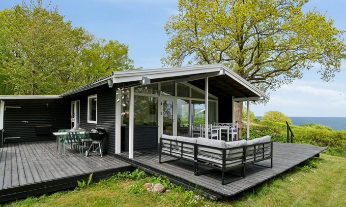 Sandkaas House | "Esben" - 350m from the sea by Interhome