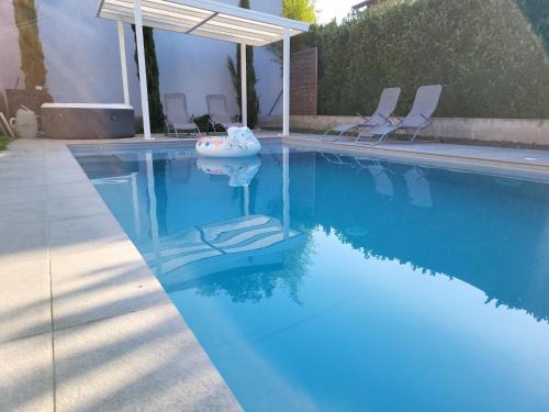 Jonage Bed & Breakfast | Escapade relaxante Jonage