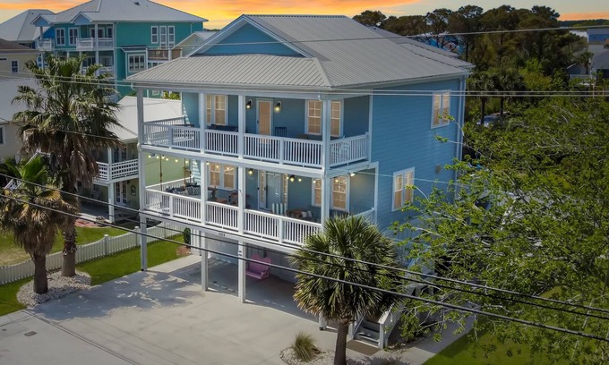Wilmington Beach House | Escape to a Luxury Beach Paradise - Quick Walk to Beach & Shops - Dog Friendly
