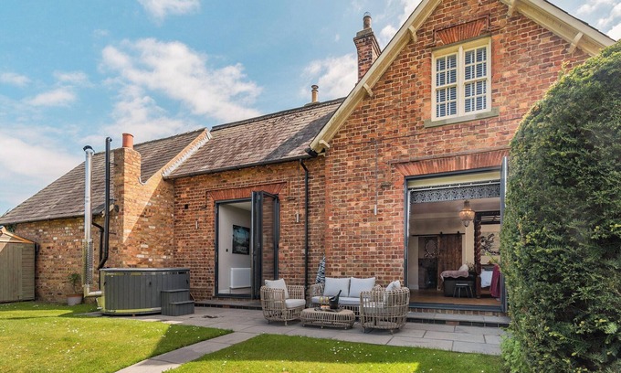 Ganton Cottage | Escape to our luxury cottage in Ganton, near Scarborough.