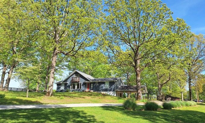 Dickson Apartment | Escape to the Country Penthouse