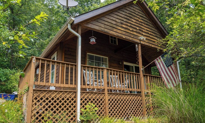 Luray Cabin | Escape to your cozy Luray cabin, just a hop away from Luray Caverns