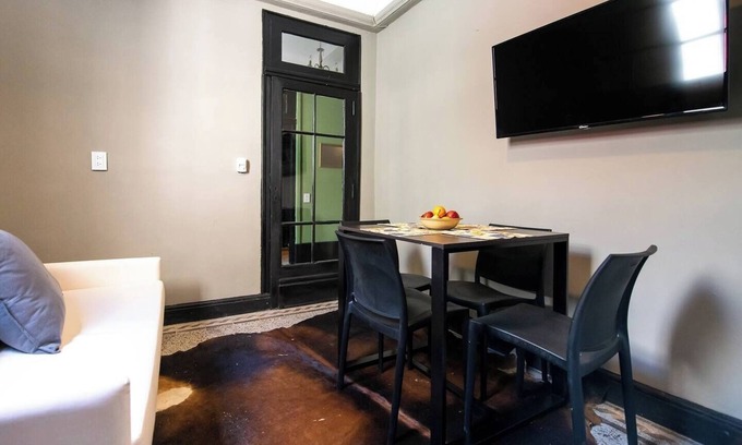 El Centro Apartment | Espacioso Apartamento de 3 Ambientes Céntrico