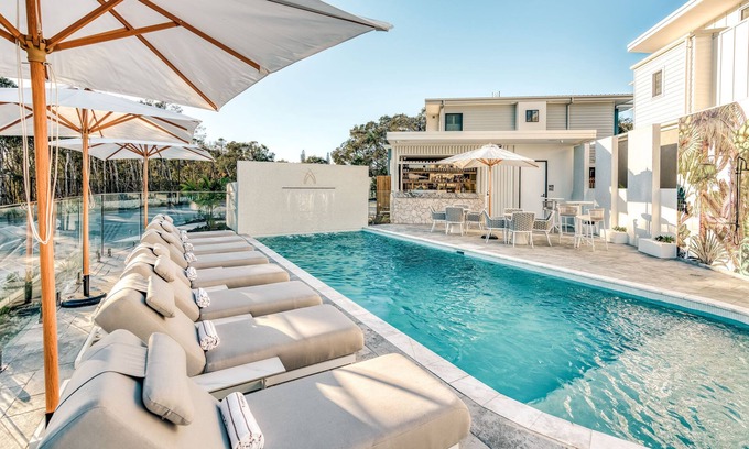 Peregian Beach House | Essence Peregian- Saltbush 5 Bedroom Luxury Home