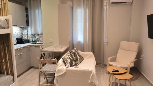 Ilisia Apartment | EstelZan Studio