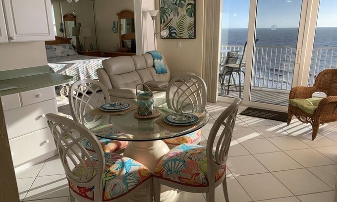 South Island Condo | Estero Beach & Tennis, 9th Floor, Direct Gulf View! Gorgeous Sunsets