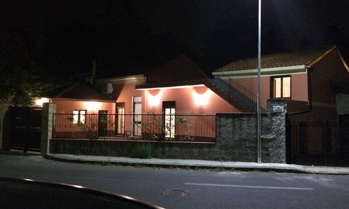 Trecastagni Villa | Etna Dimora Dei Saponari