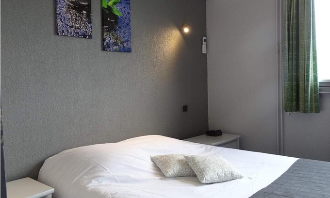 Roussillon-en-Isere Hotel | Europa Hotel