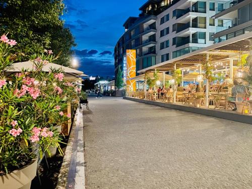 Nivy Apartment | Eurovea Apartments