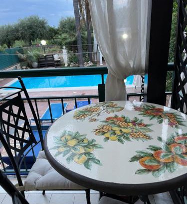 Riposto House | Euthalia