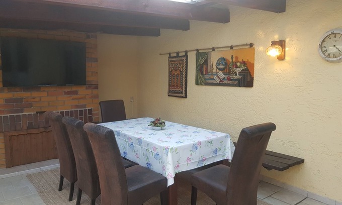 Heidenheim an der Brenz House | Evening sun apartment and holiday homes