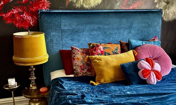 Fitzroy House | Eversley Heritage Grandeur in Fitzroy 10 min walk to CBD