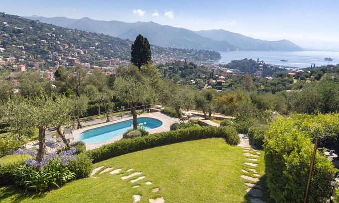 San Lorenzo della Costa House | Everything On The Riviera by At Home