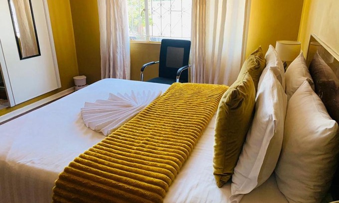 Gaborone House | Excella Guesthouse