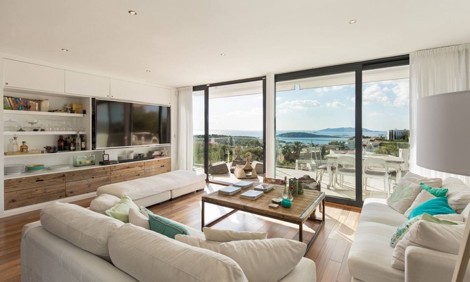 Puig Manya House | Excellent view and privileged location