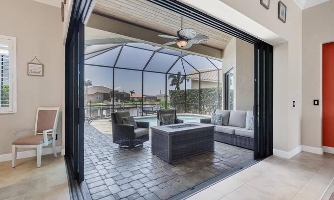 Charlotte Harbor House | 🥇 Exceptional 3bd home with a private pool (CH1007)