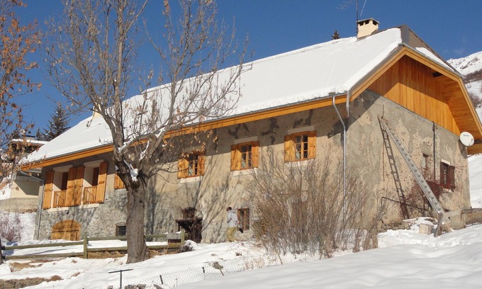 Vars Apartment | Exceptional and spacious apartment – Coup de Cœur – in the heart of the resort