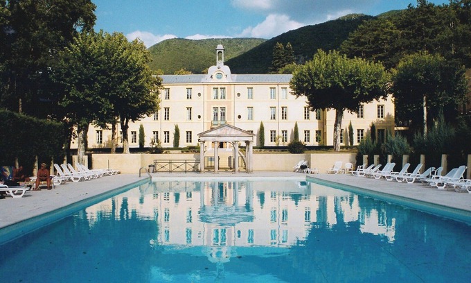 Montbrun-les-Bains Apartment | Exceptional Apartment at Château des Gipières: Private Garden, Pool, View of Mont Ventoux