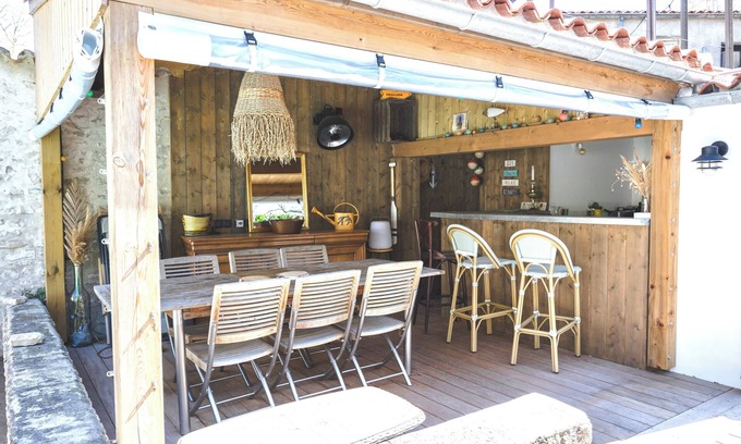Nieul-sur-Mer House | Exceptional house in Nieul-sur-Mer